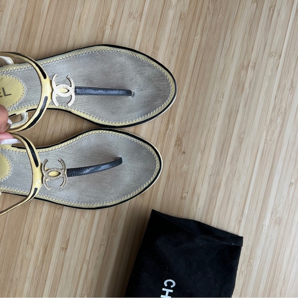 Chanel sandal 37 - Picture 3 of 9